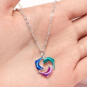 💖 Cute and Chic Tricolor Dolphin Necklace
